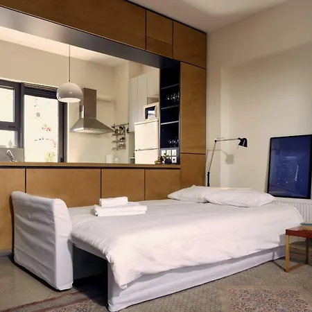 Two Level With Panoramic View Apartment *